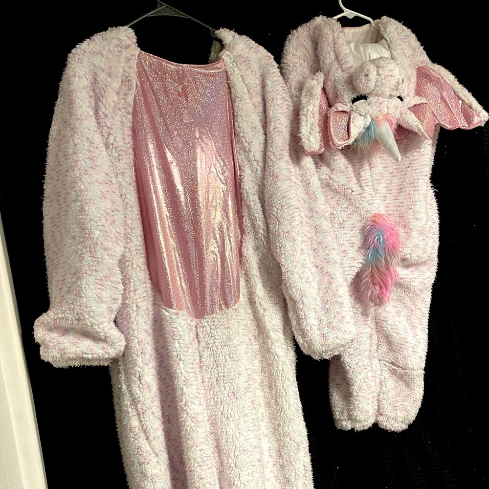 Mommy & Me Unicorn Halloween Costumes.
